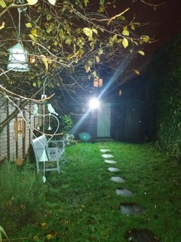 Cosy London Single Room Εξωτερικό φωτογραφία
